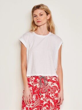 Sundry White Crewneck Cropped Tee